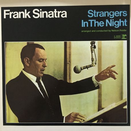 Frank Sinatra ‎– Strangers In The Night